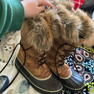 ESPRIT Edith winter boots, size 9.5